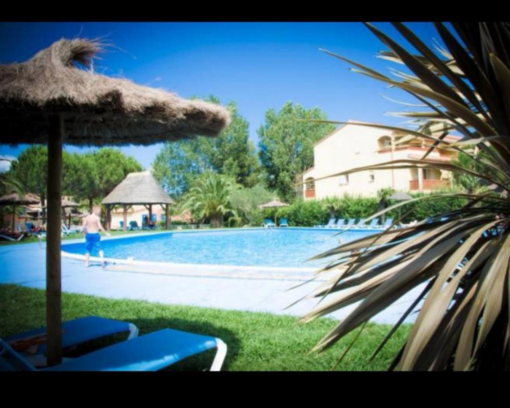 Malibu Village Canet-en-Roussillon Exterior foto